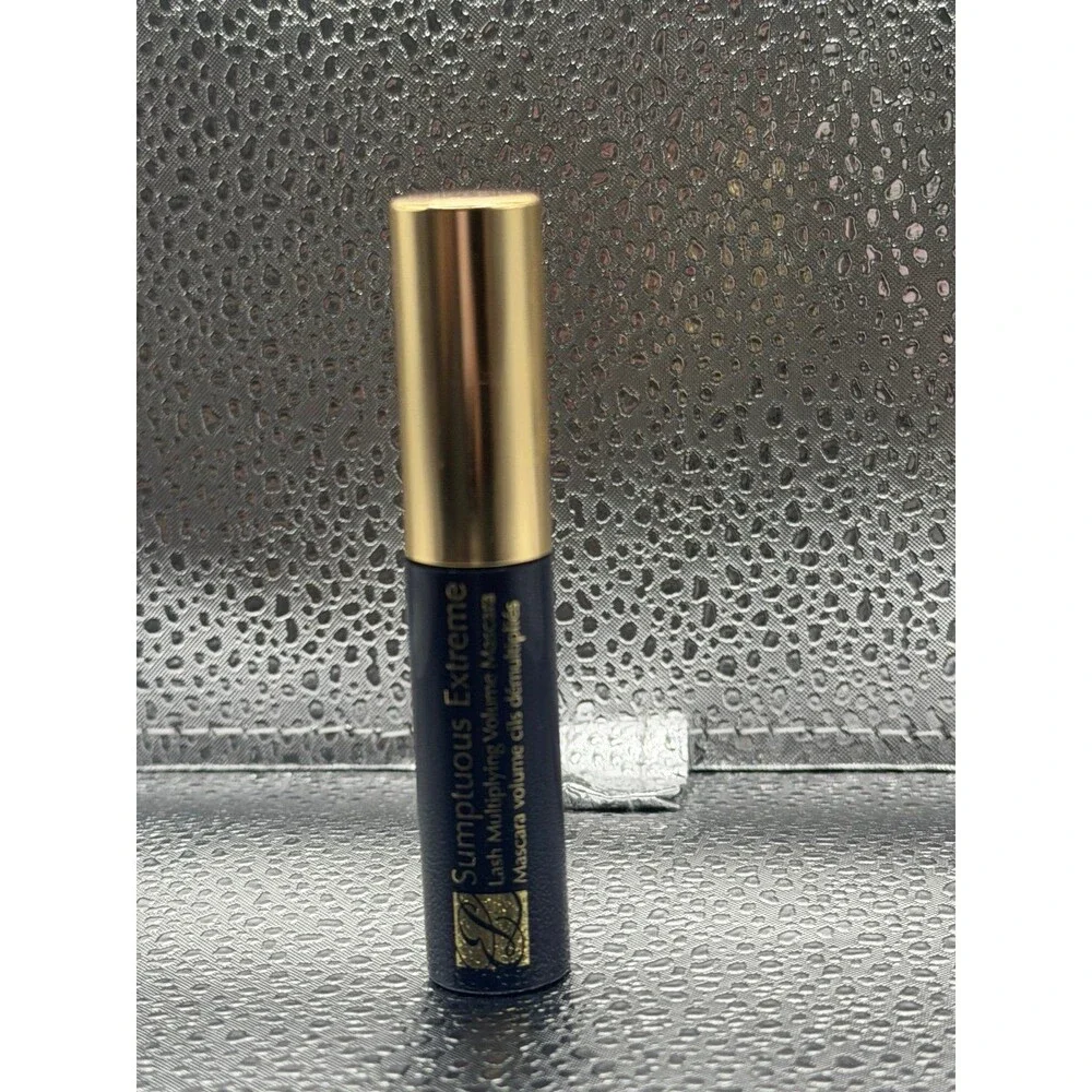 Estee Lauder new without